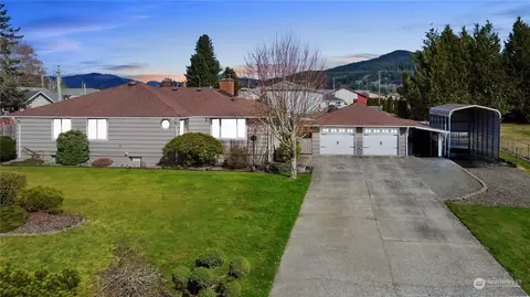 361 2nd Ave, Forks, WA 98331