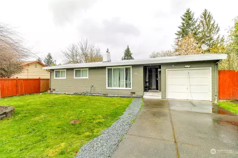3816 S 184th St, Seatac, WA 98188