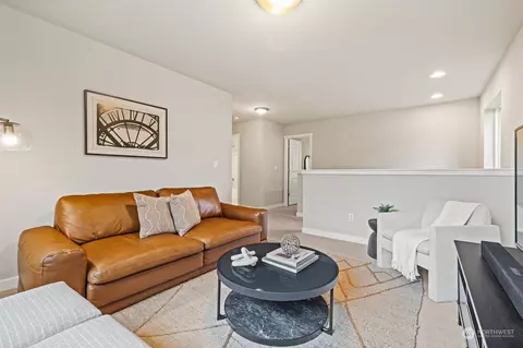 Living - 12112 23rd Dr SE, Everett, WA 98208 photo 3 of 3