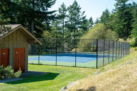Exterior - 824 Osprey Ln, Eastsound, WA 98245 photo 15 of 16
