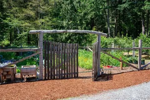 View/Area - 824 Osprey Ln, Eastsound, WA 98245 photo 4 of 4