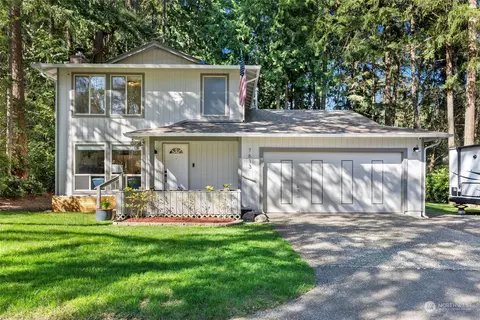 7613 35th St NW, Gig Harbor, WA 98335