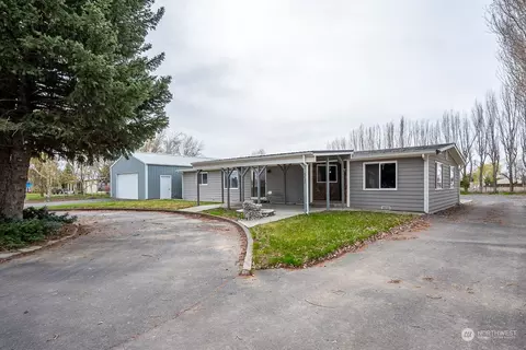 9962 Road M2 NE, Moses Lake, WA 98837