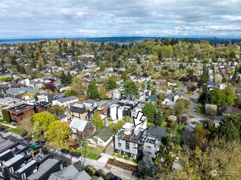 View/Area - 104 26th Ave E, Seattle, WA 98112 photo 5 of 5