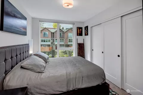 Bedroom - 104 26th Ave E, Seattle, WA 98112 photo 1 of 4