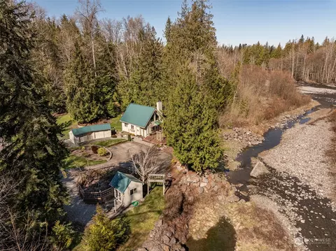 75 Road Less Traveled, Sequim, WA 98382