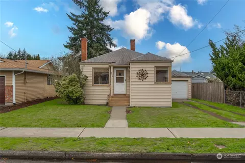 322 Alder Ave, Sumner, WA 98390