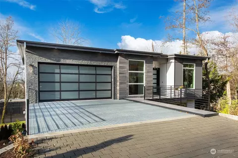 135 Cedar St, Kirkland, WA 98033