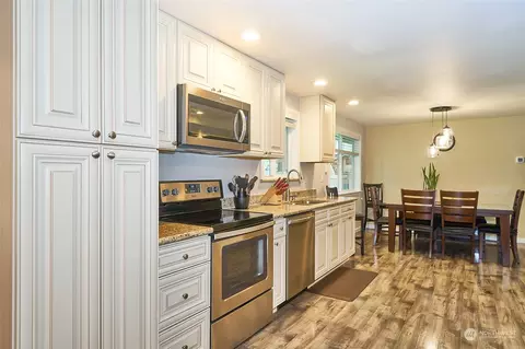 108 183rd St SW, Bothell, WA 98012 photo 6