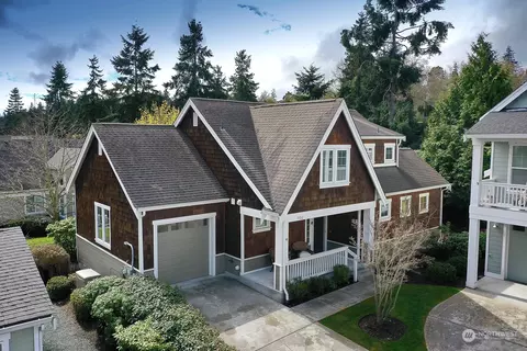 1402 Ocean Aire Ct, Freeland, WA 98249