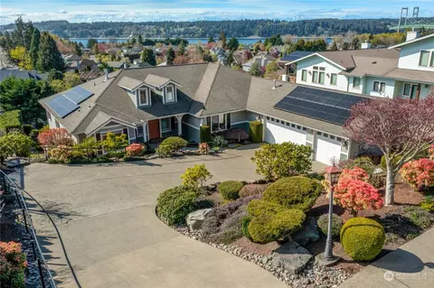 702 N Karl Johan Ave, Tacoma, WA 98406