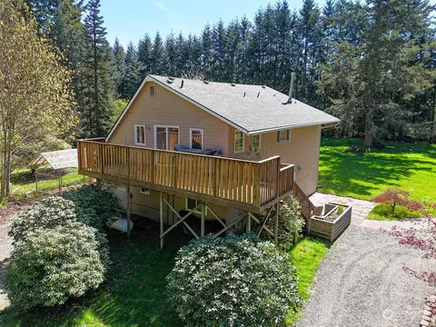 15801 Garden Acres Ln SE, Yelm, WA 98597