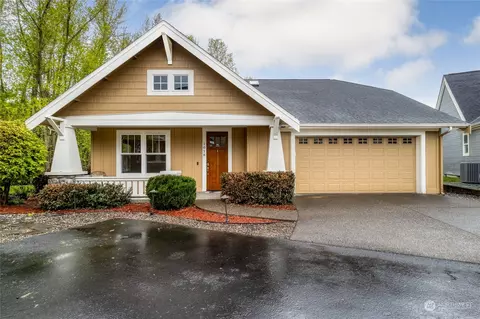 1018 SE Creekside Dr, College Place, WA 99324