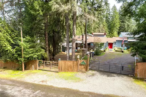 31 E Colvos Pl E, Shelton, WA 98584