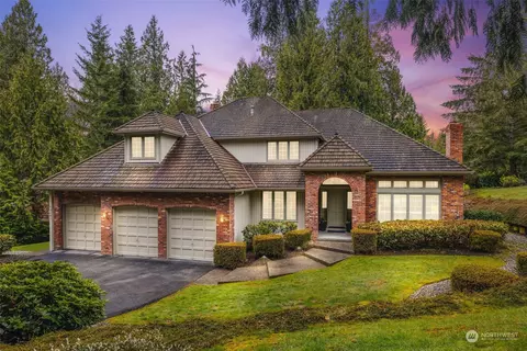 13001 204 Pl SE, Issaquah, WA 98027