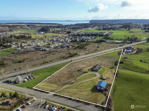 83 S Rhodefer Rd, Sequim, WA 98382