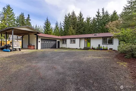 31 E Susan Ct, Union, WA 98592