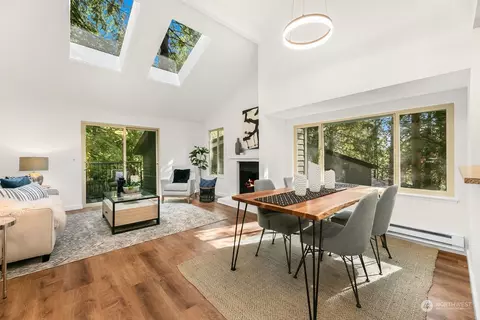14618 NE 80th Pl, Redmond, WA 98052