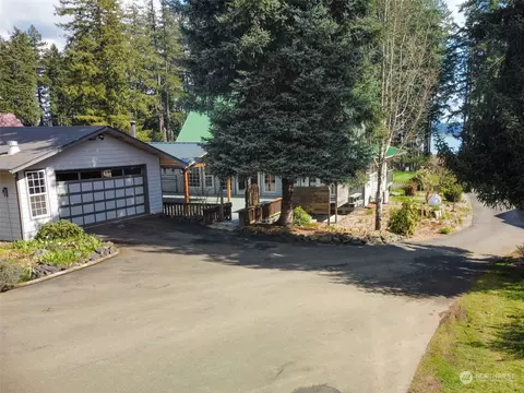Exterior - 371 E Cronquist Rd, Allyn, WA 98524 photo 4 of 12