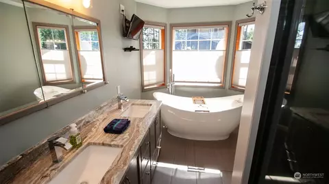 Bath - 371 E Cronquist Rd, Allyn, WA 98524 photo 1 of 2