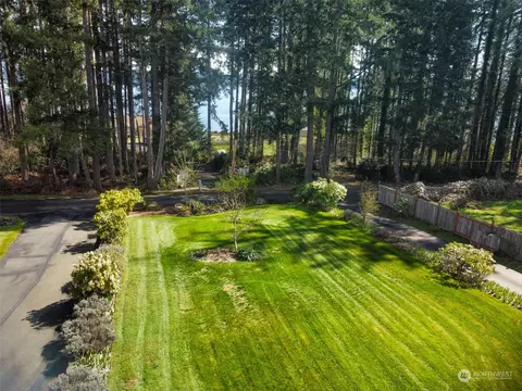 Exterior - 371 E Cronquist Rd, Allyn, WA 98524 photo 2 of 12