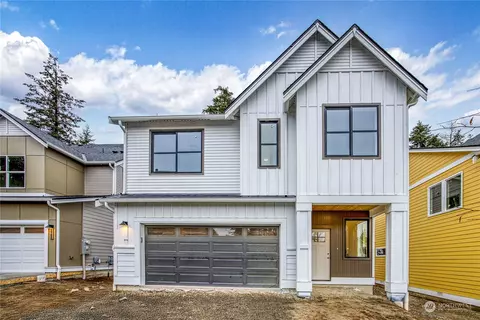 8756 Schoolway Pl NW, Silverdale, WA 98383