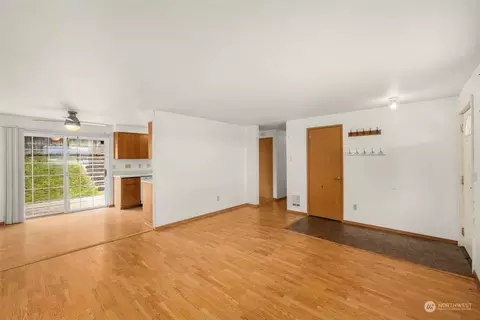 Other - 558 E Marine View Dr, Everett, WA 98201 photo 1 of 9