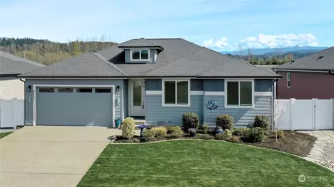 812 Cedar Ln SW, Orting, WA 98360