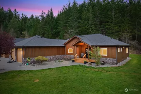 12128 414th Street Ct E, Eatonville, WA 98328