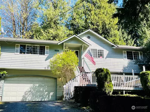 526 Hilltop Dr, Sedro Woolley, WA 98284
