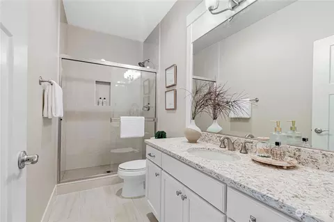 Bath - 9929 NE 158th St, Bothell, WA 98011 photo 4 of 5