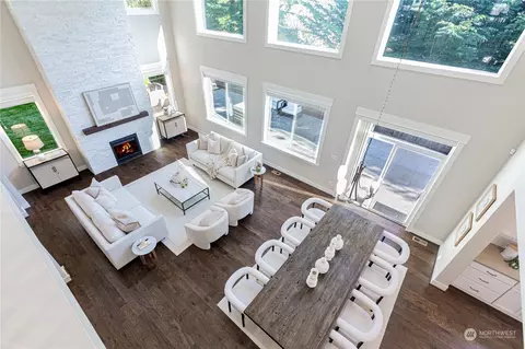 Living - 9929 NE 158th St, Bothell, WA 98011 photo 4 of 4