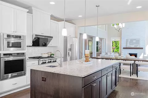 Kitchen - 9929 NE 158th St, Bothell, WA 98011 photo 3 of 3