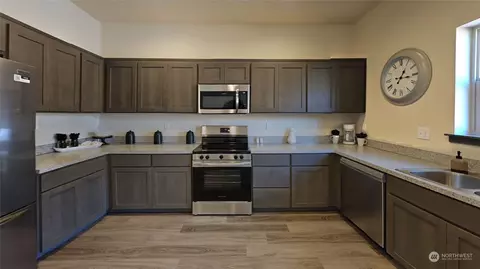 3651 Pine Rd NE, Bremerton, WA 98310 photo 14