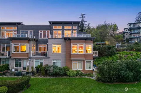 Exterior - 75 Pine St #204, Edmonds, WA 98020 photo 2 of 8