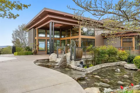 Exterior - 75 Pine St #204, Edmonds, WA 98020 photo 5 of 8