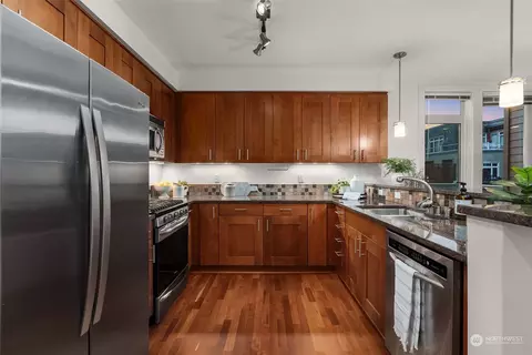 Kitchen - 75 Pine St #204, Edmonds, WA 98020 photo 4 of 4