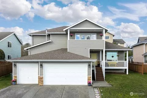 2266 Gardiner Dr, Ferndale, WA 98248