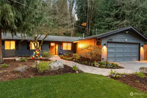 5025 NE 184th St, Lake Forest Park, WA 98155