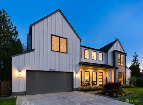 16627 SE 7th St, Bellevue, WA 98008
