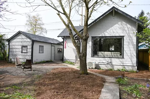 1016 S Ferry St, Tacoma, WA 98405
