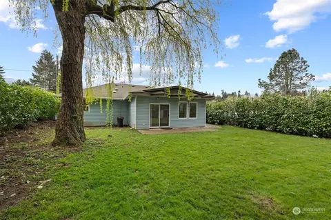 Exterior - 143 Mountain View Dr, Longview, WA 98632 photo 5 of 7