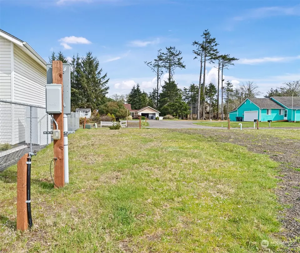  661 Lake Island Ave SE, Ocean Shores, WA 98569 photo 16