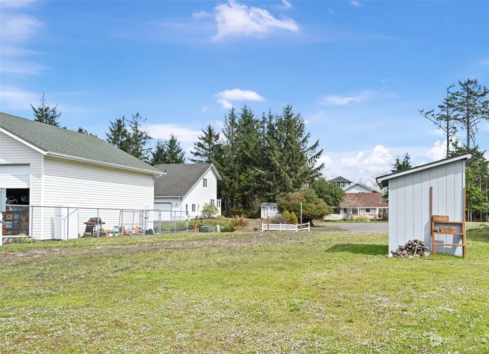  661 Lake Island Ave SE, Ocean Shores, WA 98569 photo 15