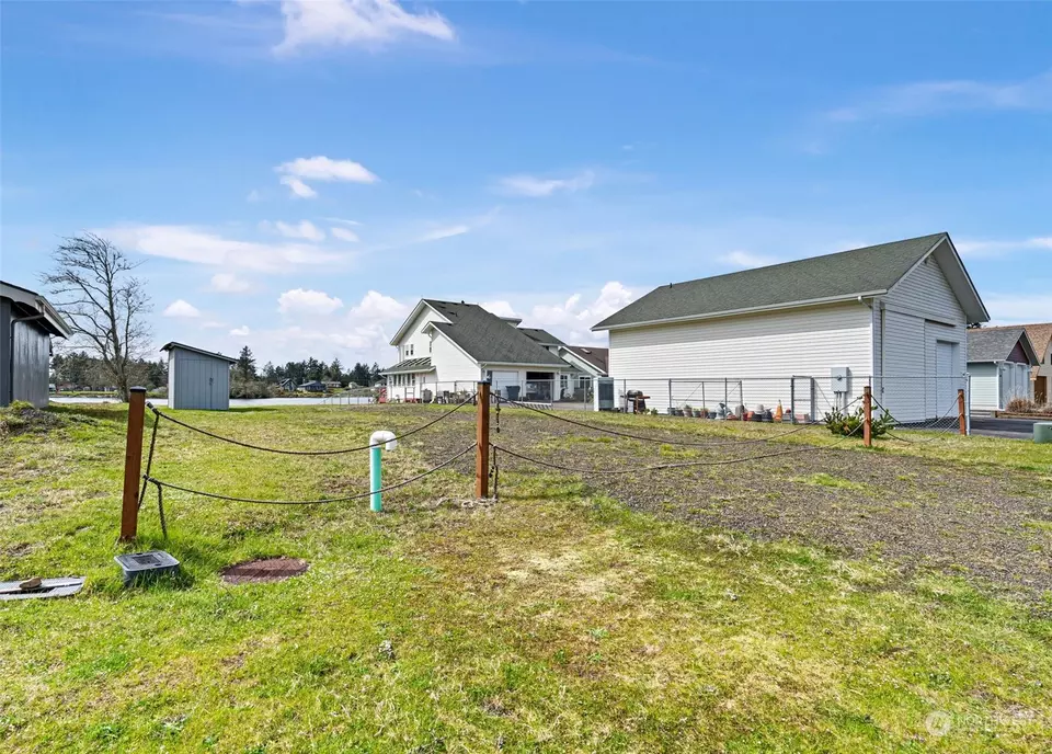  661 Lake Island Ave SE, Ocean Shores, WA 98569 photo 12