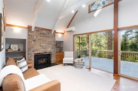 59 Marilyn Ln, Copalis Beach, WA 98535