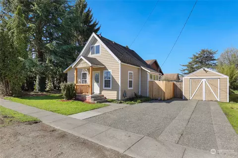 Exterior - 411 Eldredge Ave SW, Orting, WA 98360 photo 2 of 11