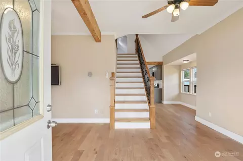 Entry Way - 411 Eldredge Ave SW, Orting, WA 98360 photo 1 of 5