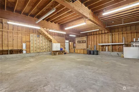 Exterior - 411 Eldredge Ave SW, Orting, WA 98360 photo 8 of 11