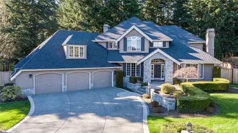 Exterior - 4715 176th St SE, Bothell, WA 98012 photo 2 of 12